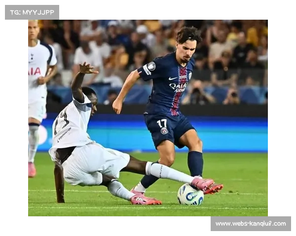 巴黎大胜布雷斯特 阿什拉夫梅开二度杜埃添彩